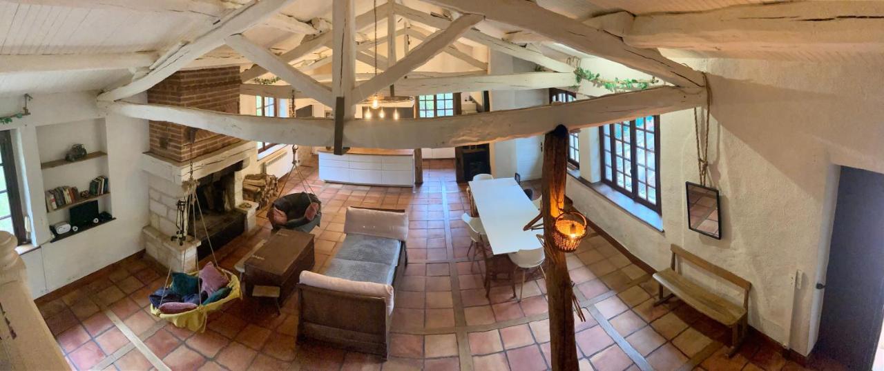 Domaine Du Moulin Bed & Breakfast Mouzieys-Teulet Eksteriør bilde