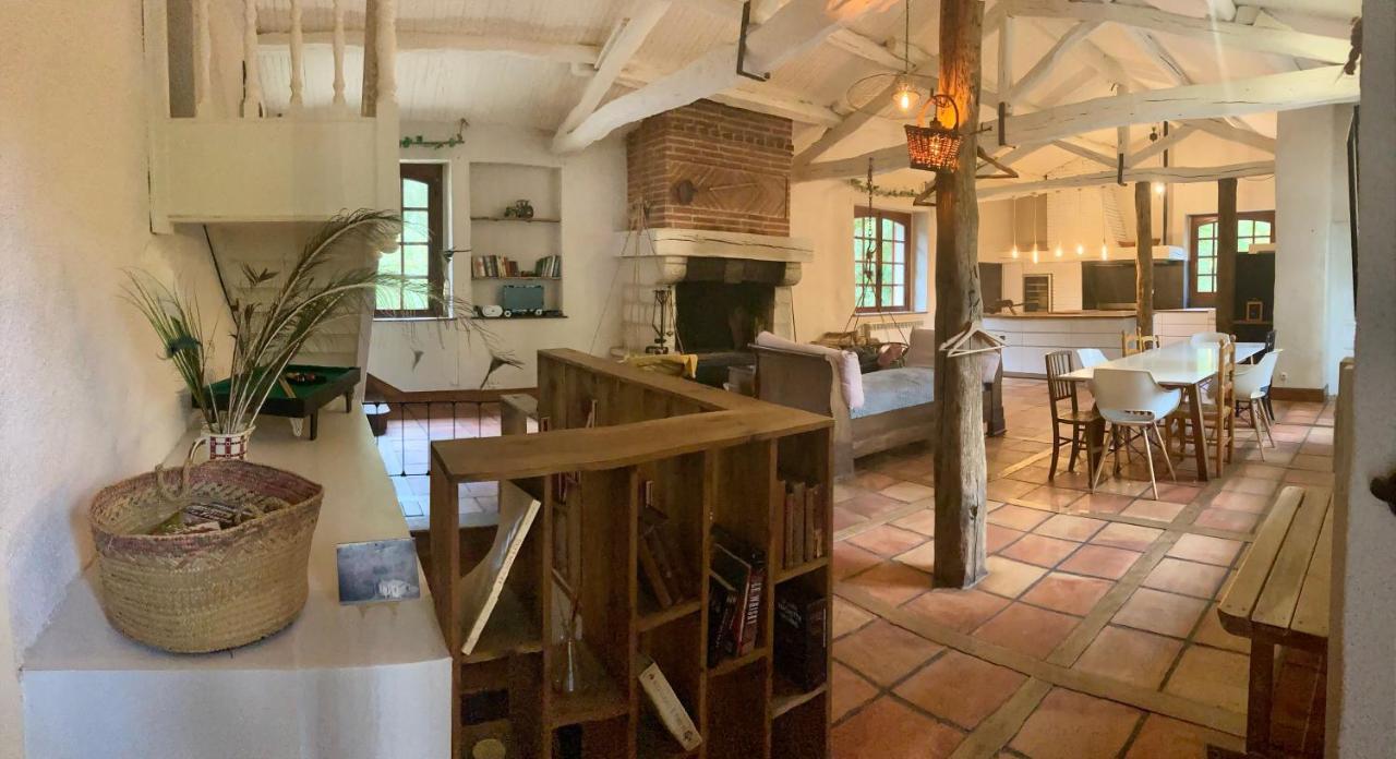 Domaine Du Moulin Bed & Breakfast Mouzieys-Teulet Eksteriør bilde