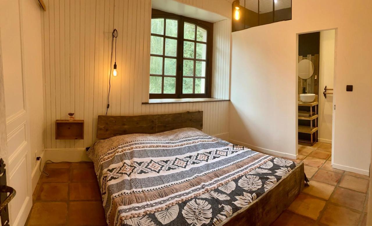 Domaine Du Moulin Bed & Breakfast Mouzieys-Teulet Eksteriør bilde